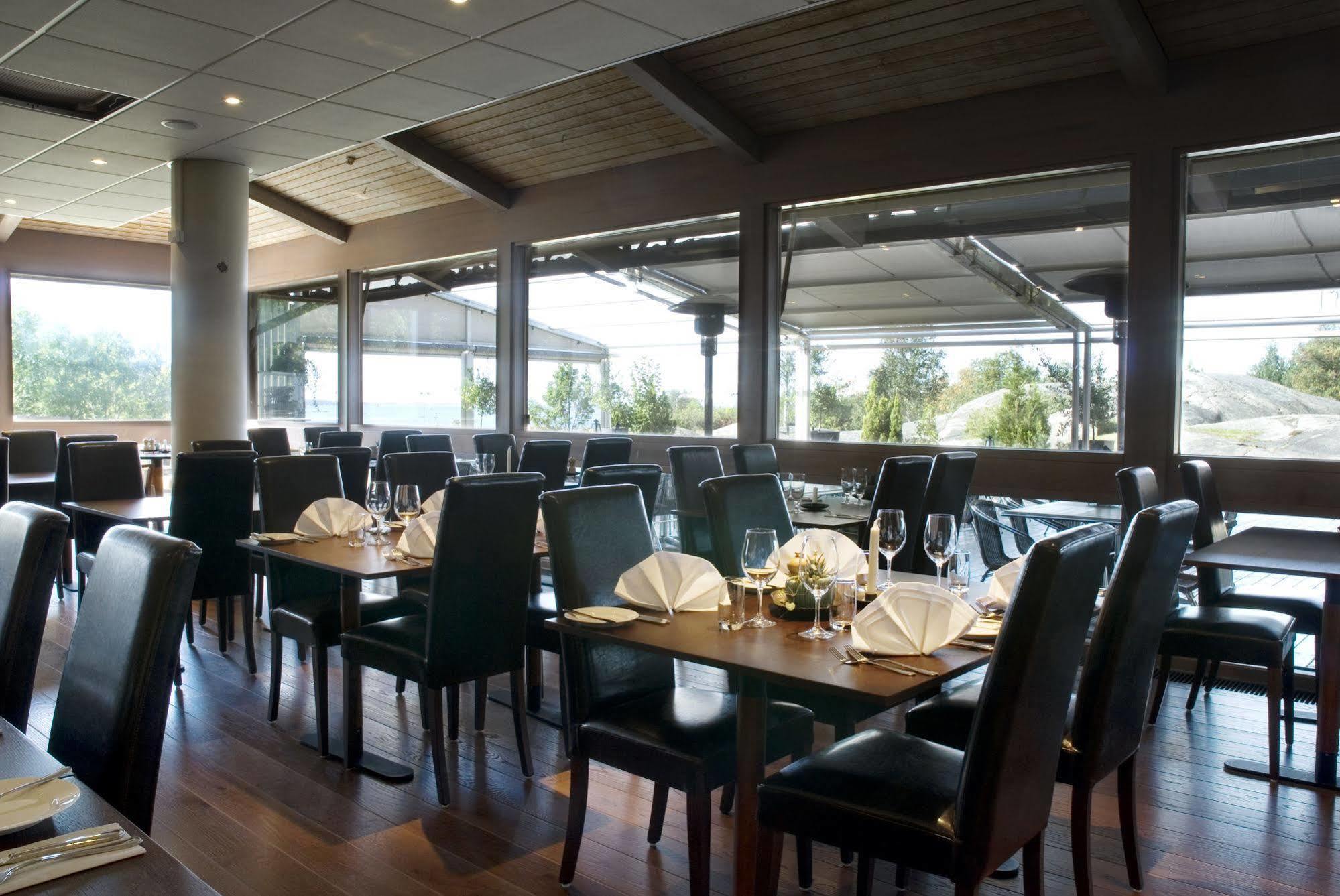 Arken & Art Garden Hotell 4*